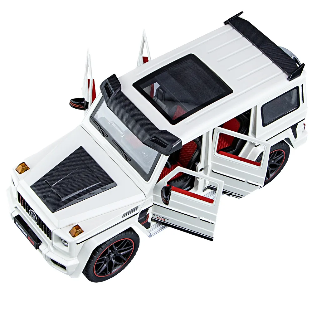 Foreign trade NEW Simulation die cast car model 1:18 Big G Car Model Simulation Light Spray Toy Lighting and music