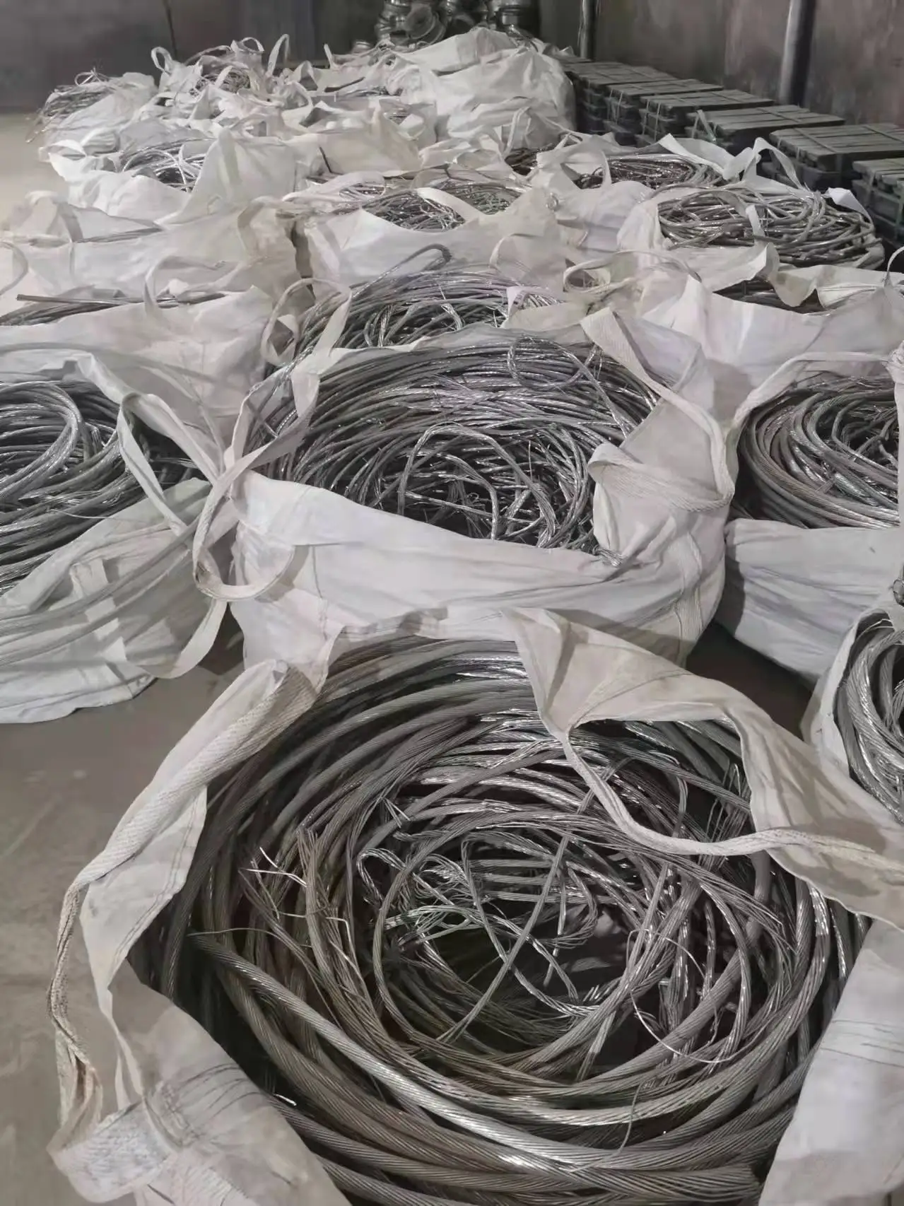 China Manufacturer Aluminum Wire Scraps 99.7% with High Quality