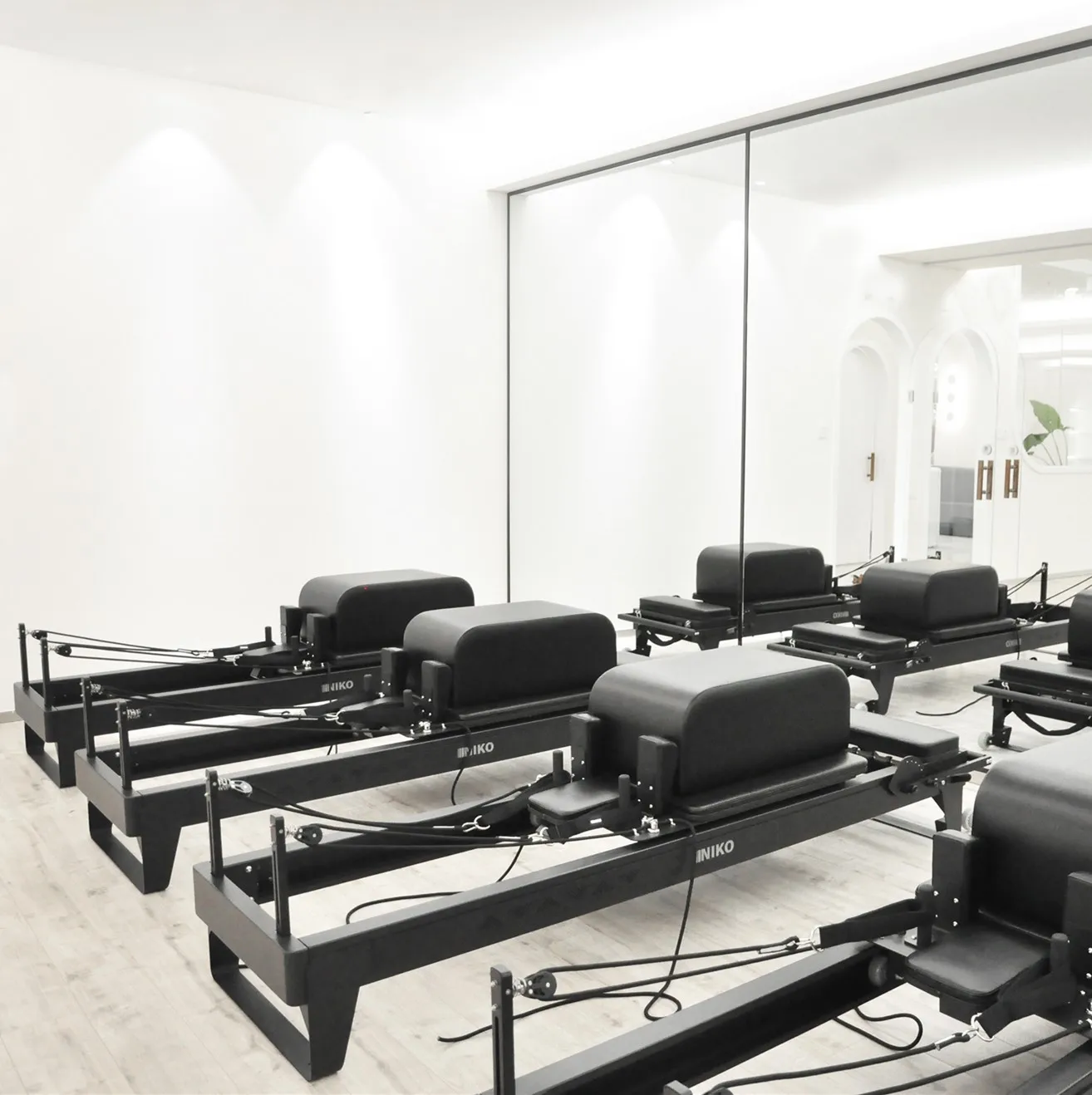 Продажа реформеров для пилатеса | Прямая поставка реформеров для пилатеса