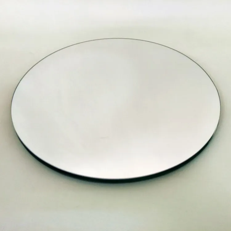 Зеркало из закаленного цветного стекла по индивидуальному заказу