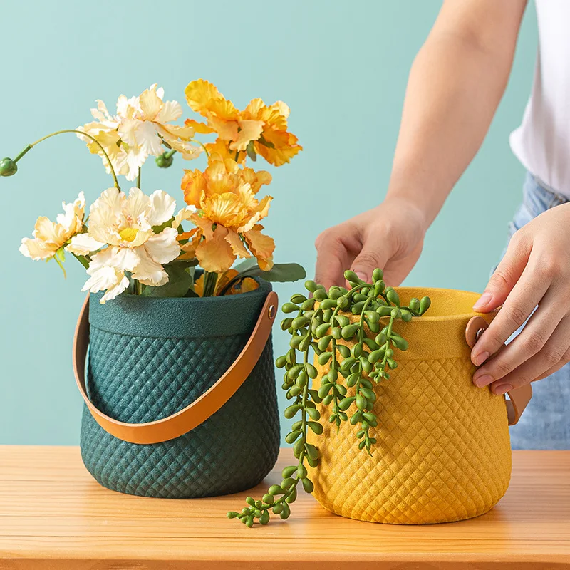 Amazon hot selling creative ceramic round flower pot balcony bonsai pot hotel home furnishing portable flower pot