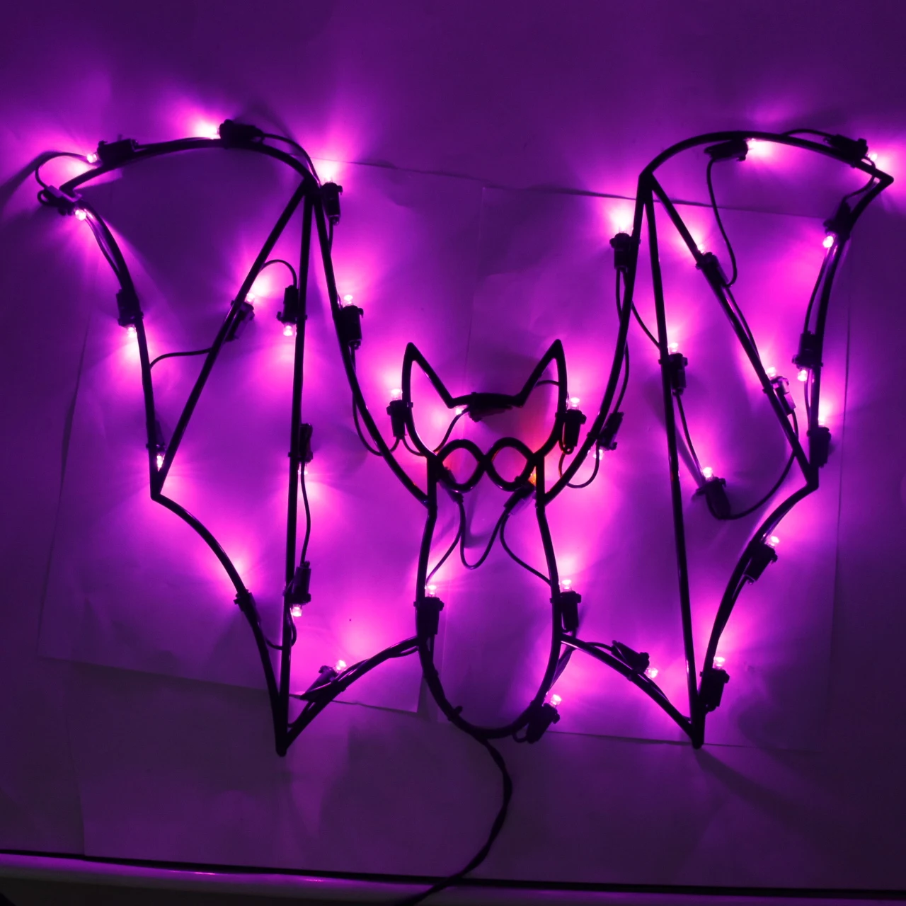 Bat modelling light purple leds black wire for Halloween Decoration