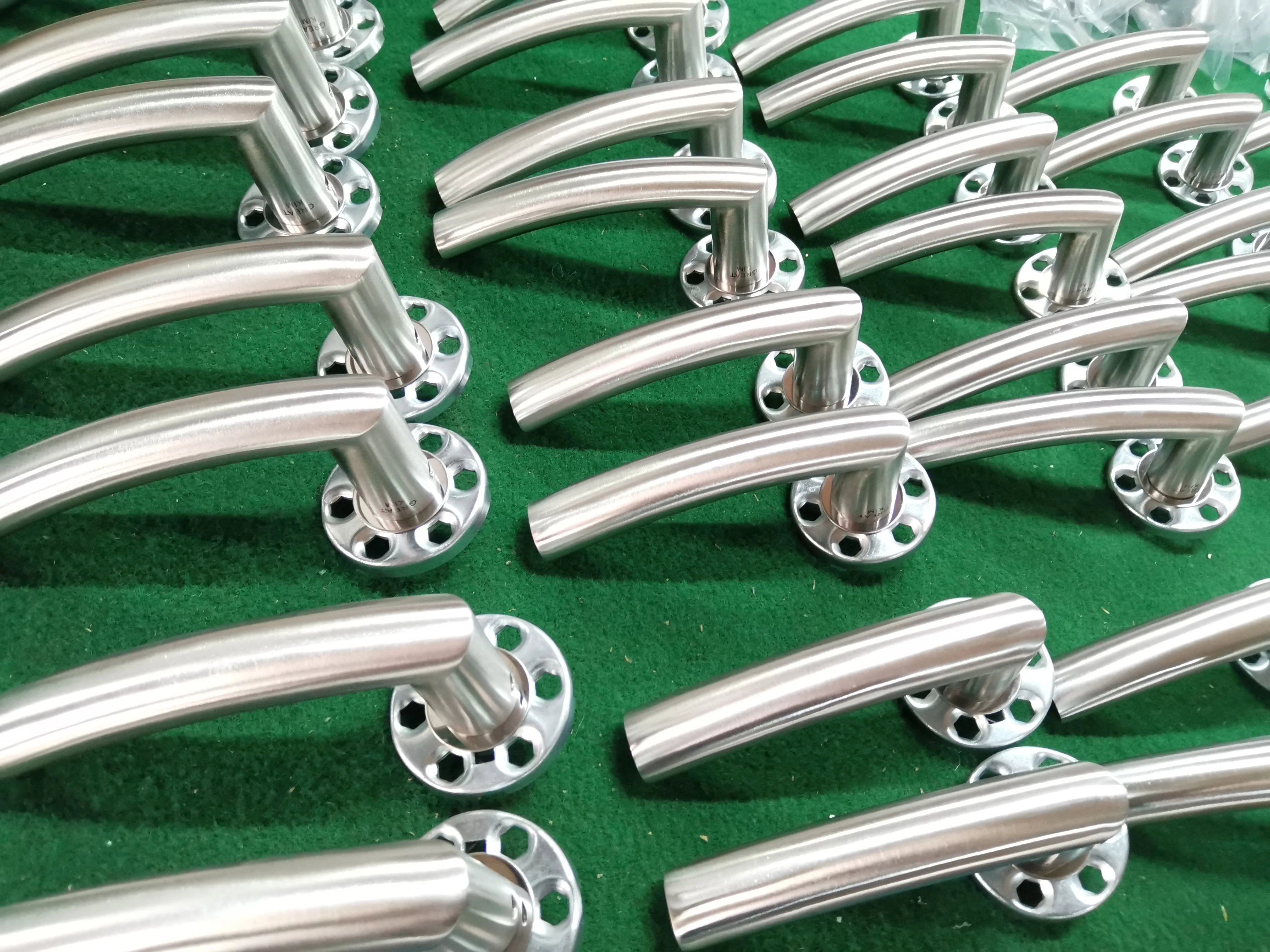 Top Quality Eruo Style Stainless steel door handle SS2003 72mm center size with standard EN1906 Grade 3 brass core handle