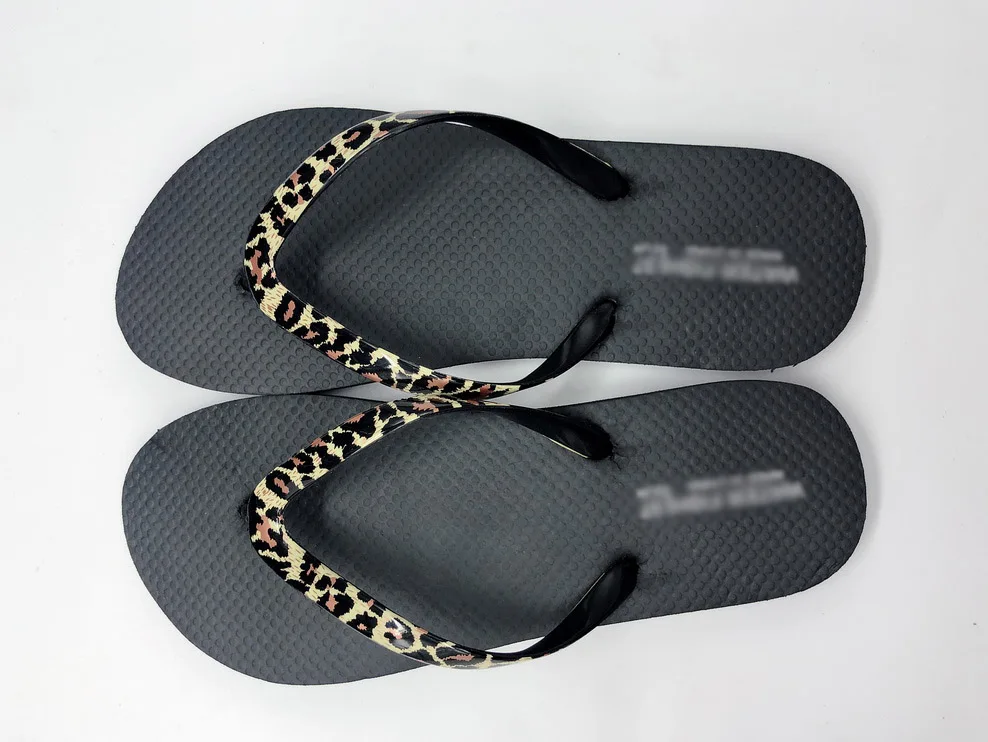 2024hot sell summer film leopard upper slipper for lady women  rubber beach  flip flops for outdoor
