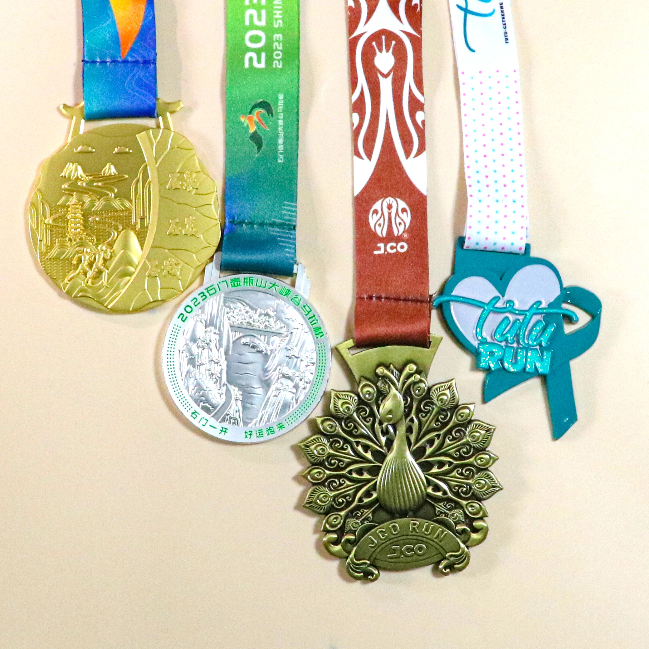 Сувенирная медаль на заказ