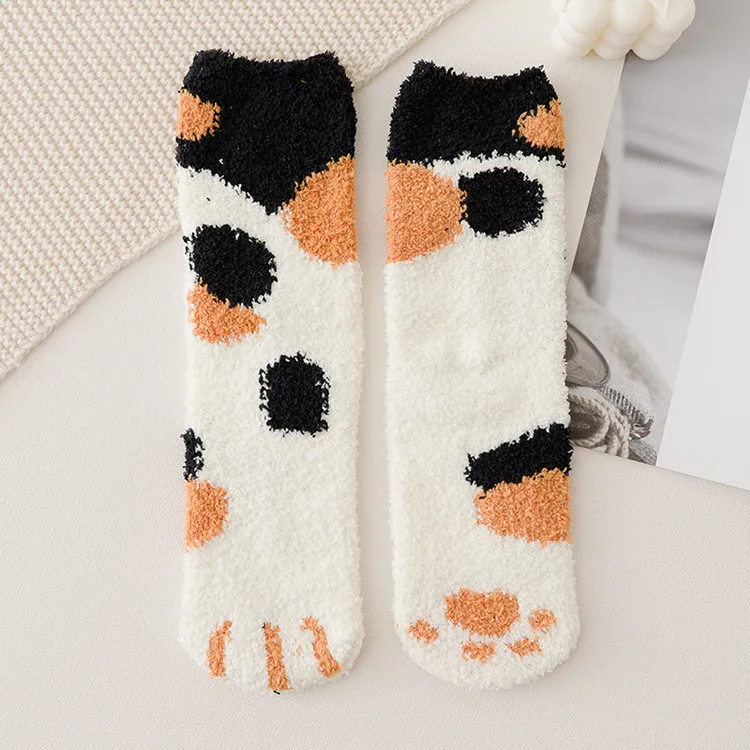 2024 Winter Warm Cute Animal Paw Custom Pattern Fluffy Thick Warm Women Fuzzy Crew Socks,Furry Socks for the cold