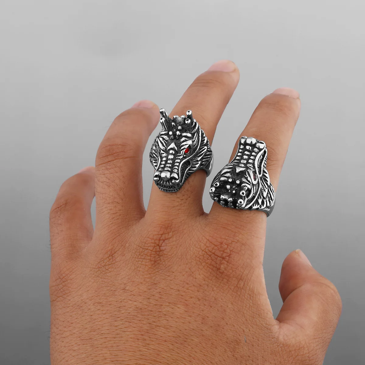 Vintage Viking Nodic Red Eye Dragon Ring Retro Men Stainless Steel Dragon Head Ring for Animal Hip Hop Biker Jewelry