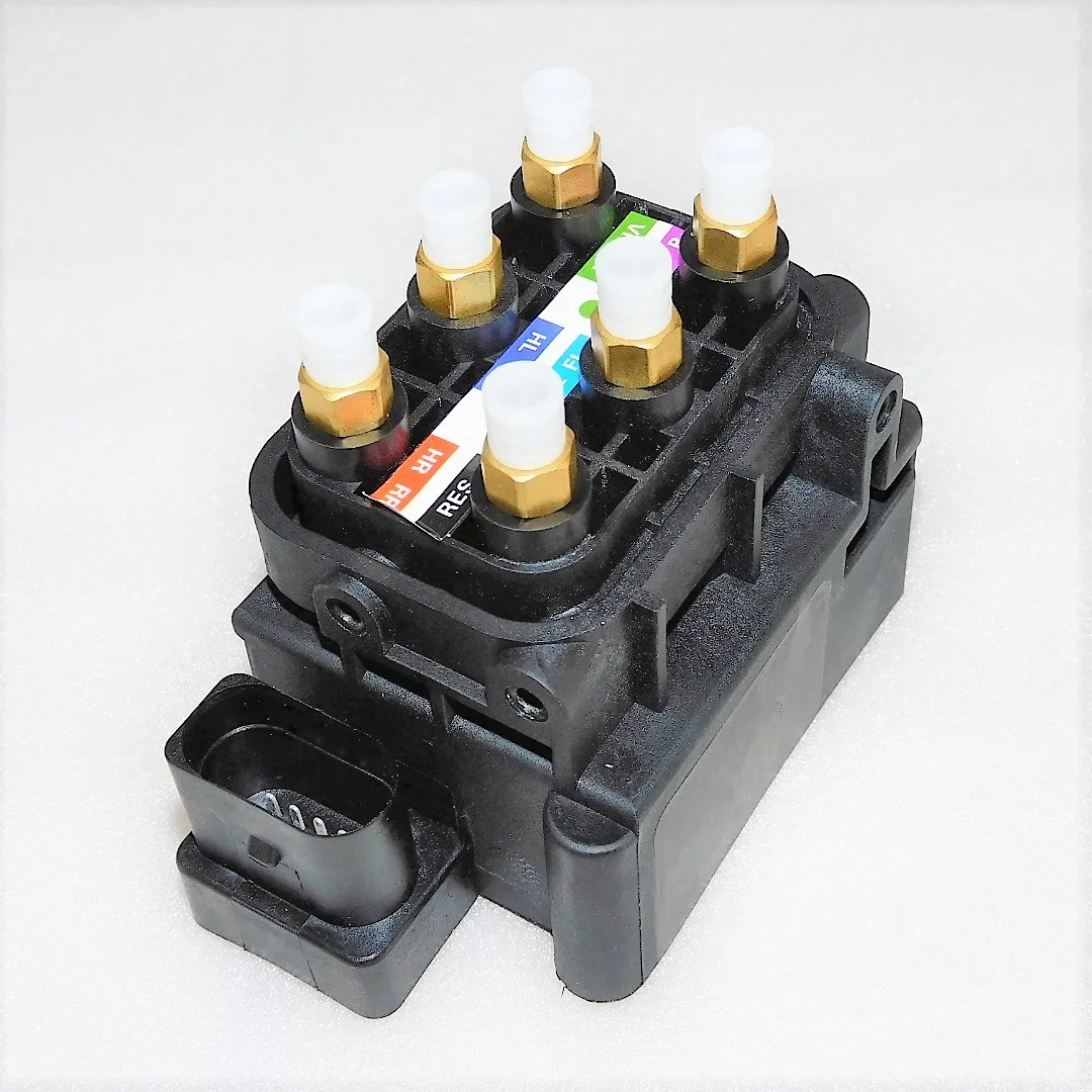 Air suspension shock absorber distributing valve for porsche cayenne 95835890300 7P0698014  68087233AA