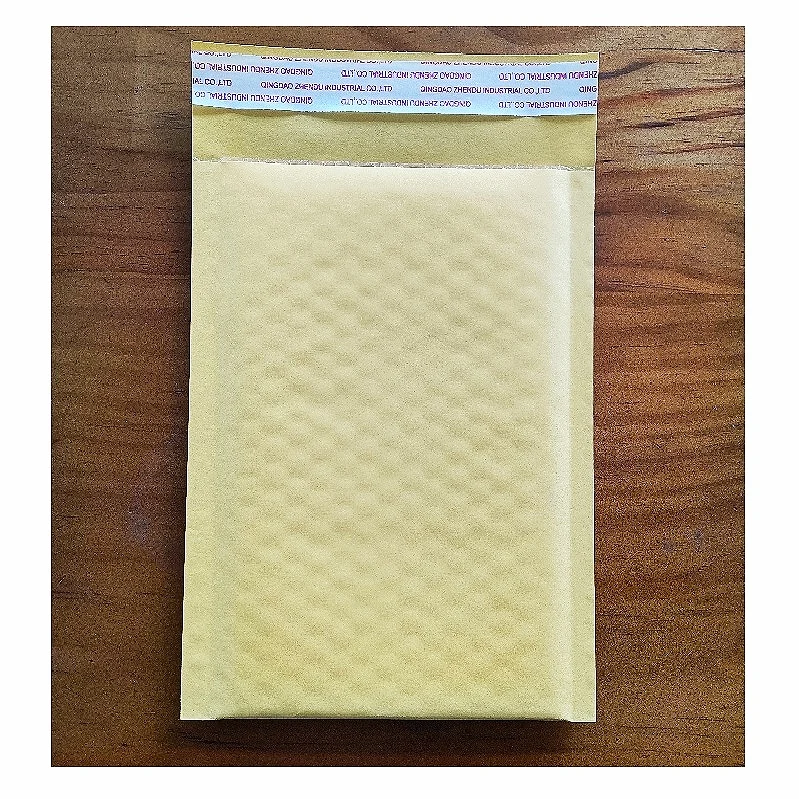 Самоклеящиеся пластиковые пакеты для почтовых отправлений