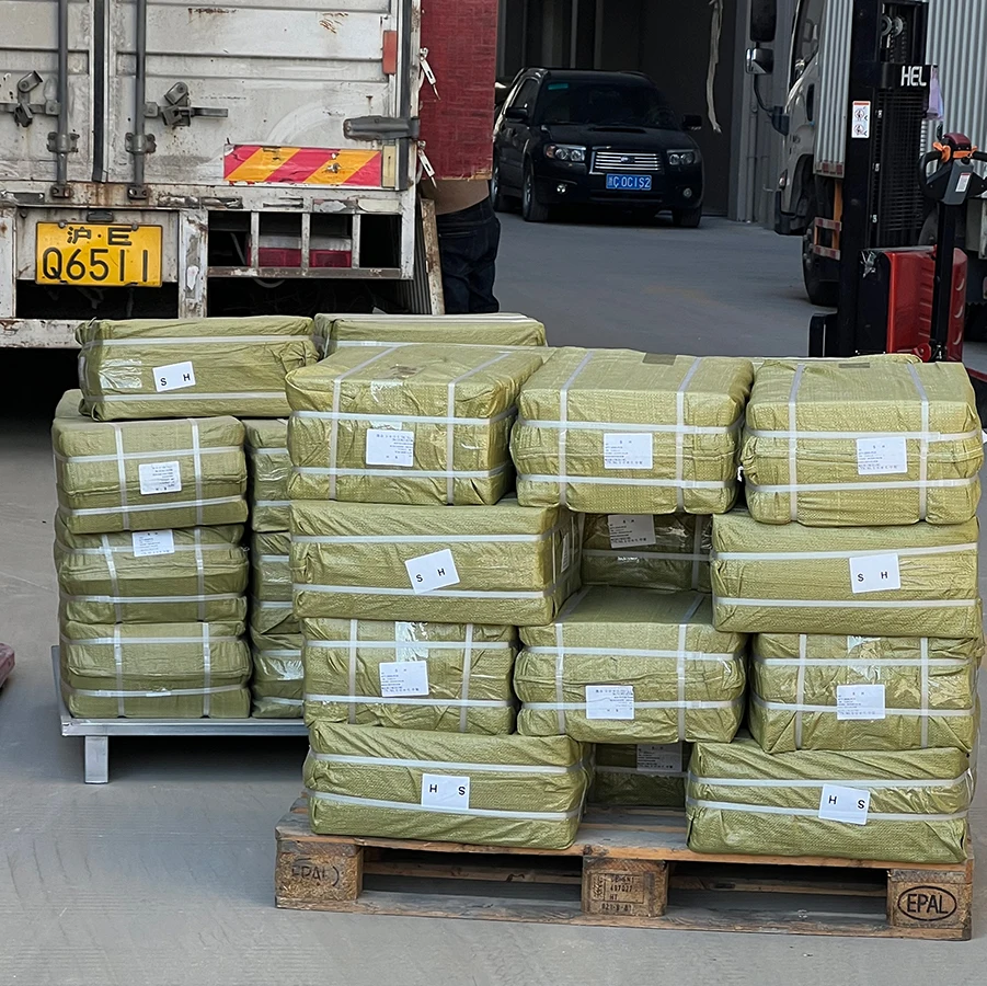 Manufacturers custom butterfly needle buckle fashion adjustable shoe buckle handbag accessories DIY metal shoe buckle