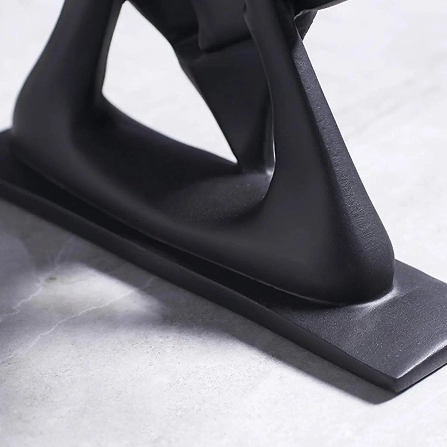 Romantic Accessories Handmade Resin Man And Woman Figurines Abstract Loving Dancing Couple Statues