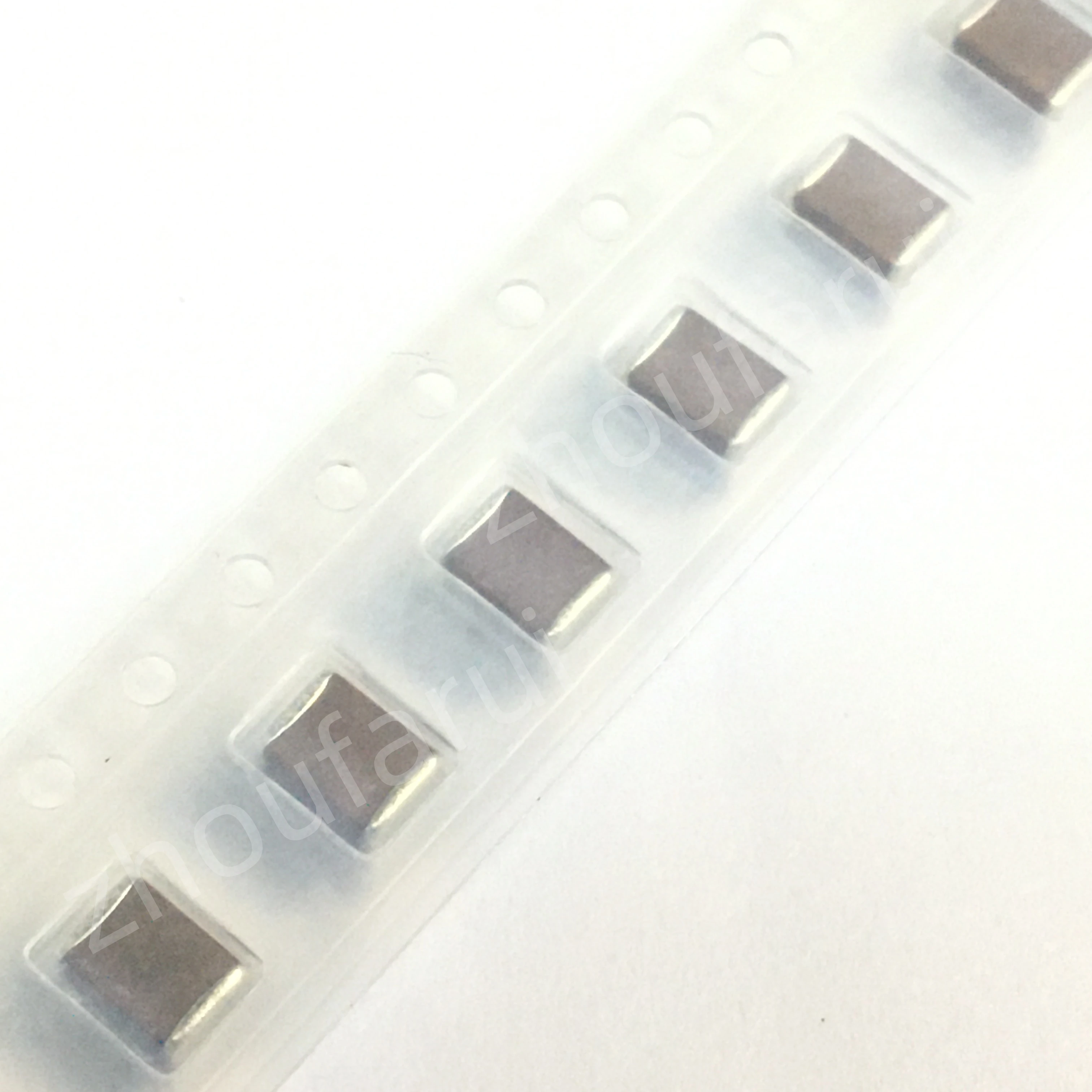 (Electronic Components)Integrated Circuits series Microcontroller IC 8-Bit power relay C4532X7R1C336MT000N