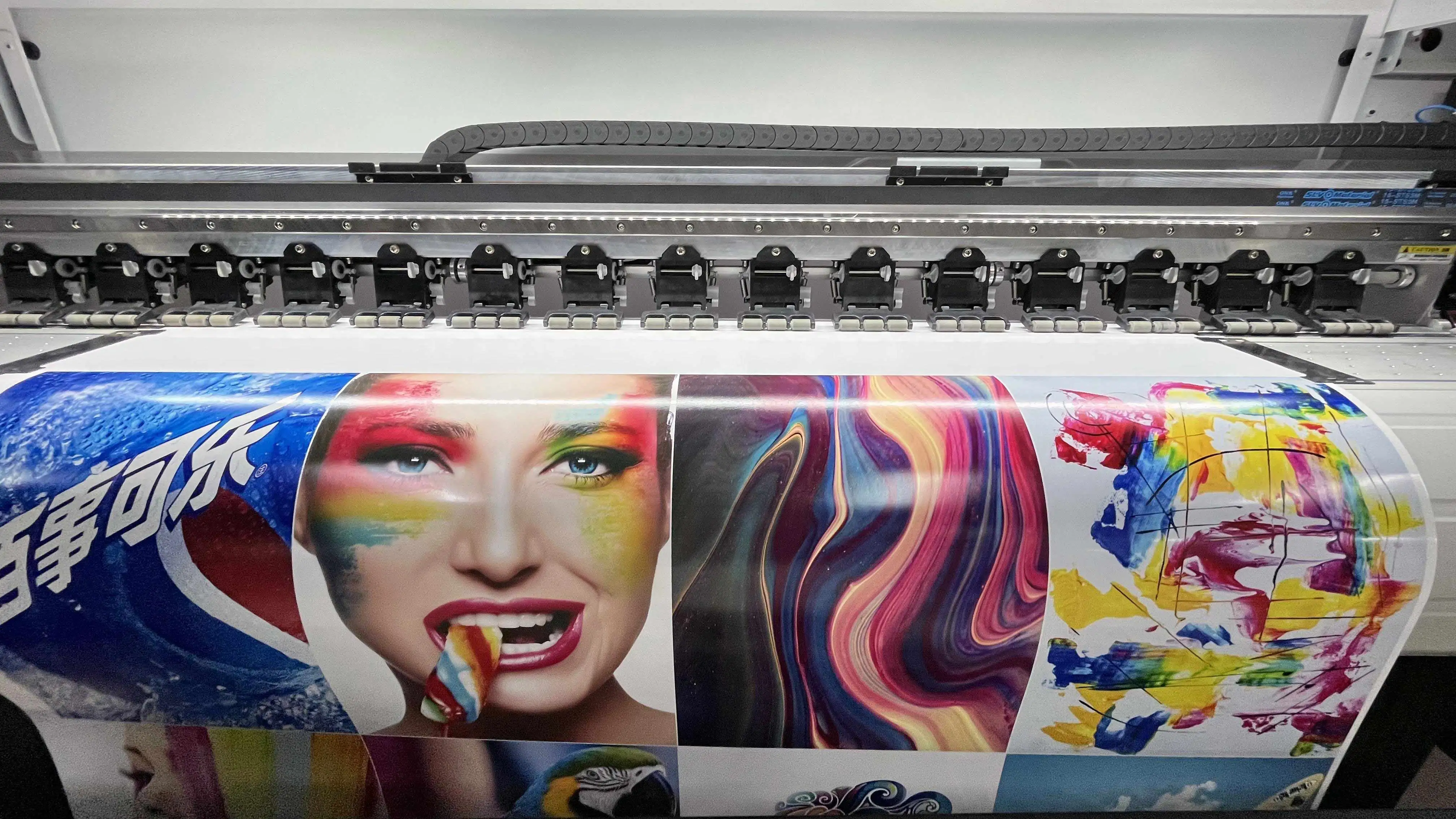 Cheap High Speed 1.8m Digital Vinyl Printer Eco Solvent Inkjet Plotter Printer with single or double heads