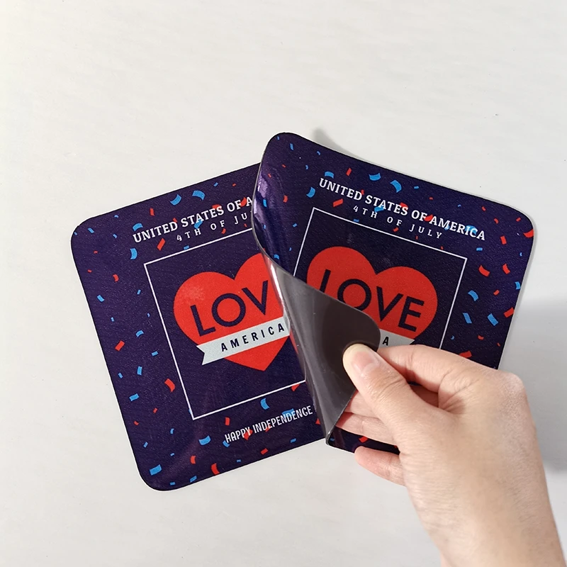 Наклейка на кузов автомобиля с магнитным знаком