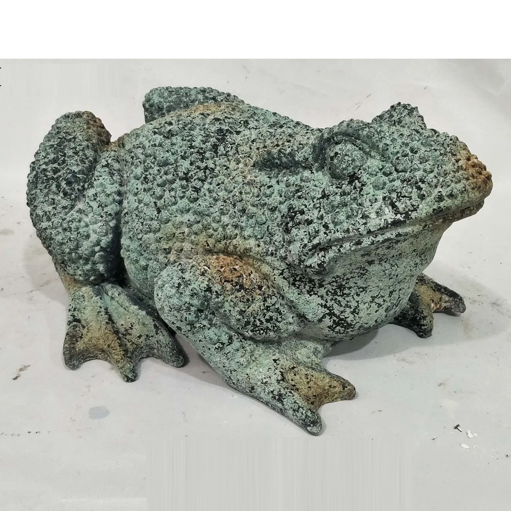 Custom Cartoon Commercial Art Statue Animal Funny Frog Lawn Garden Statue Gifts