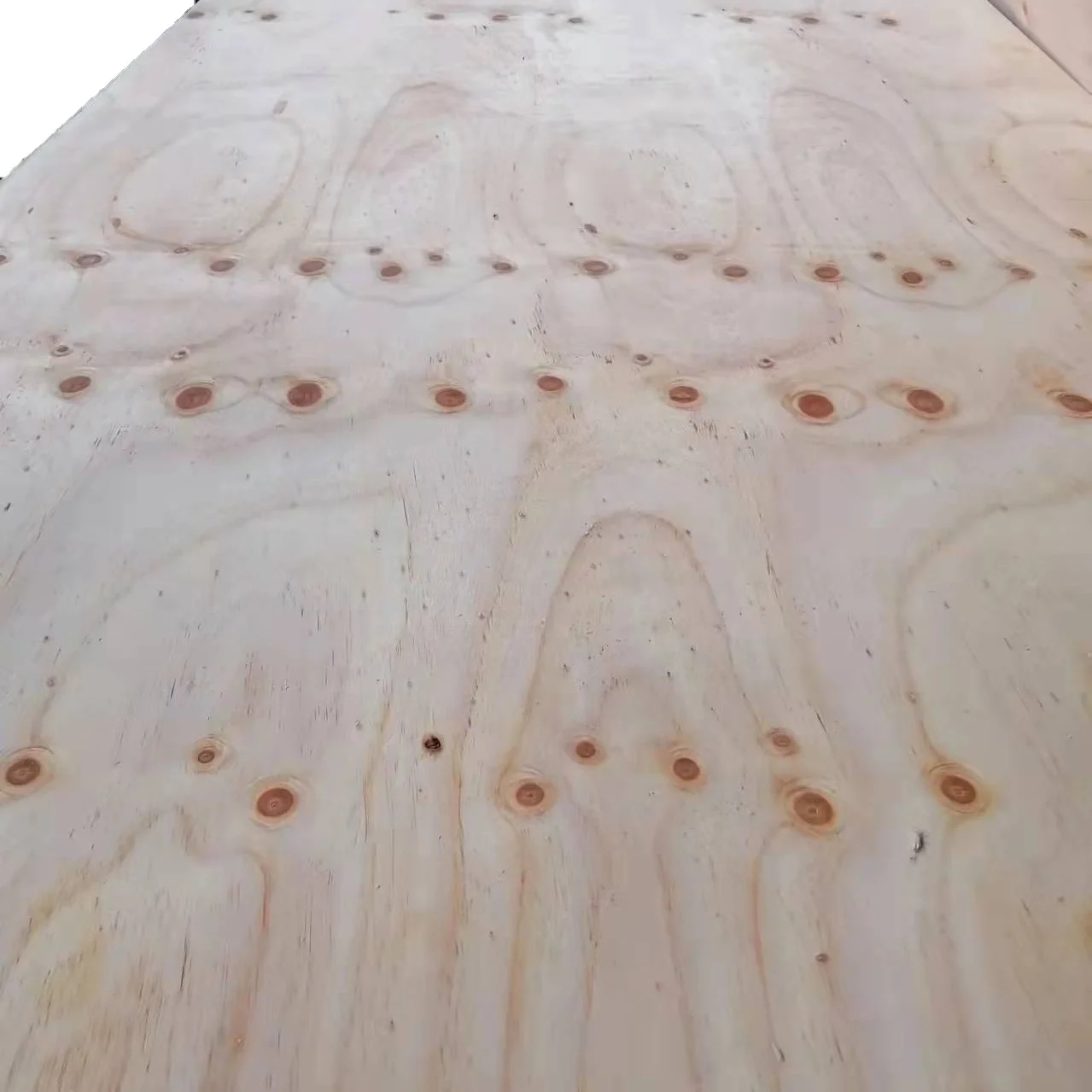 Modern Design E1 CDX Grade Pine Face Plywood with Poplar Core 3-Layer Cheap Sheet for Outdoor Use