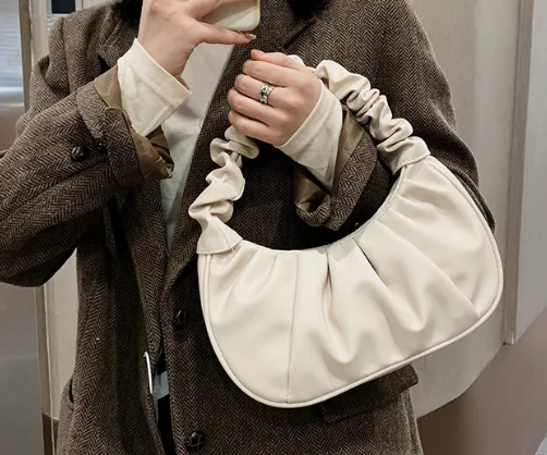 2024 New Arrival Luxury Mini Cloud Shape Pouch Ladies Hand Bag Pu Custom Leather Small Handbags For Women Shoulder Bag