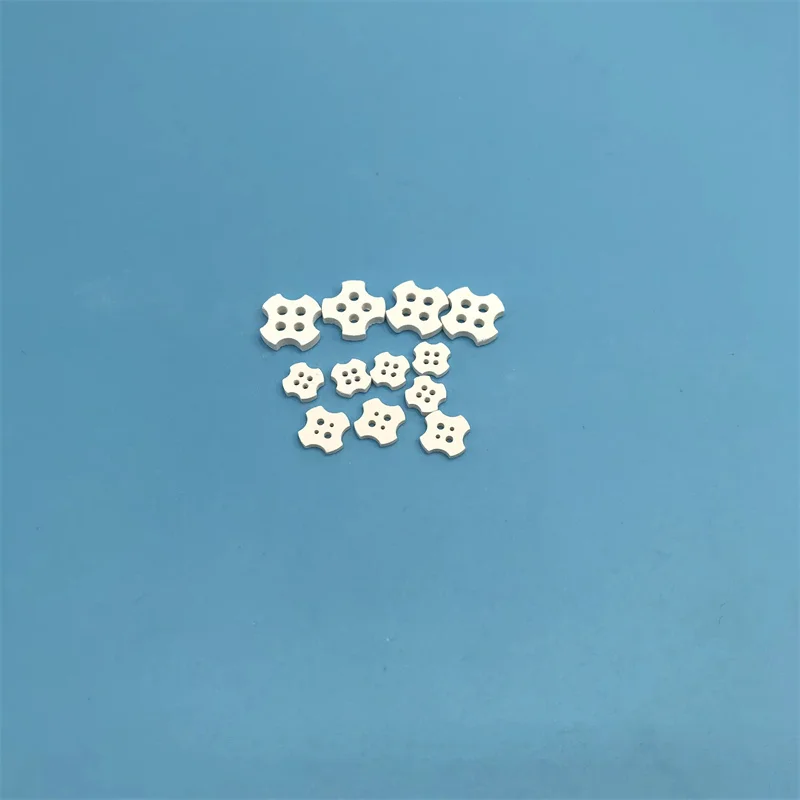 Customized High Purity MgO Gasket Magnesium Oxide Ceramic Plate with Holes