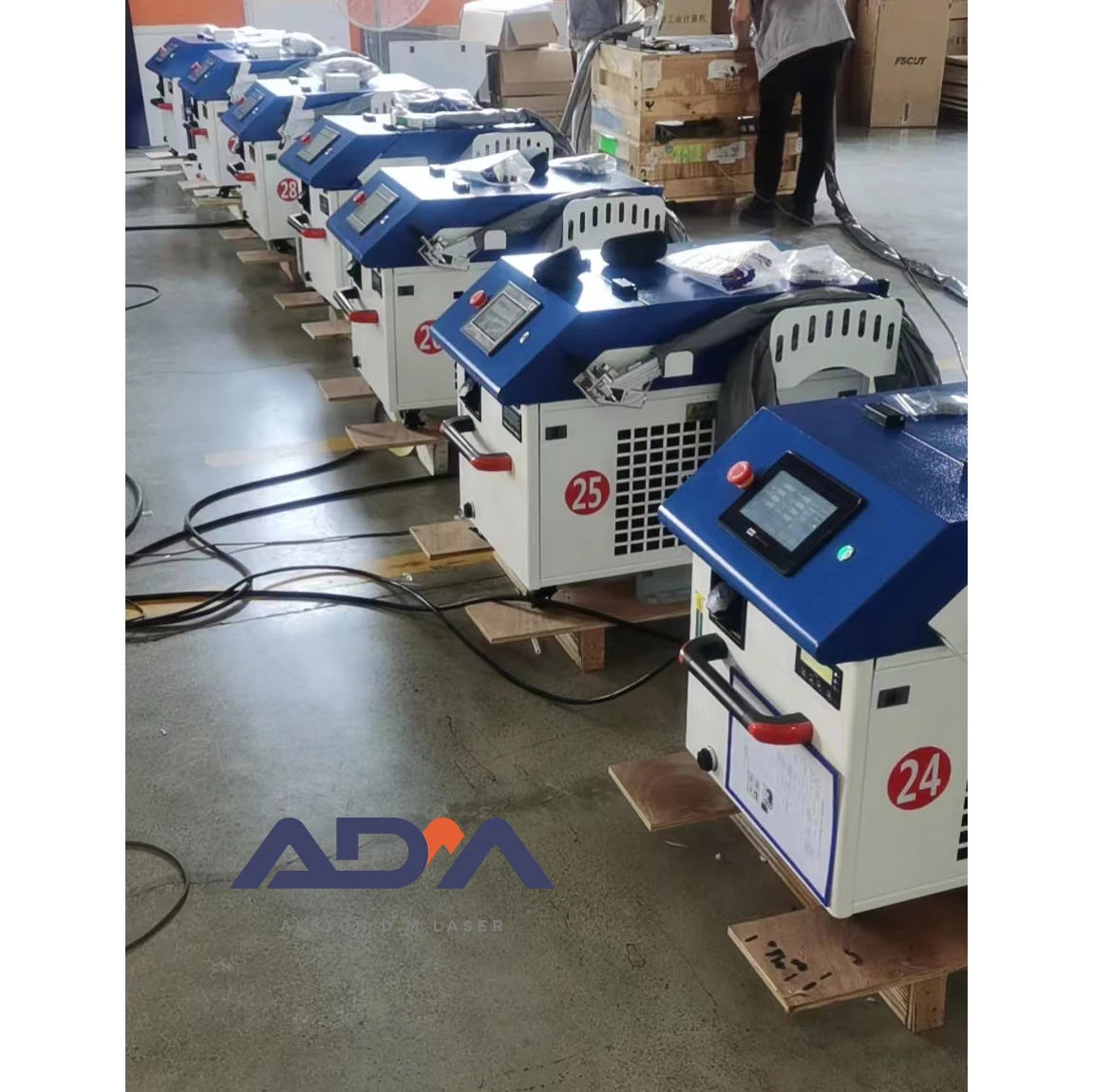 ADMLaser Portable Handheld 1000W to 2000W Fiber Laser Cleaner Steel Sheet Cleaning Machine for Wood and Aluminum Rust Removal