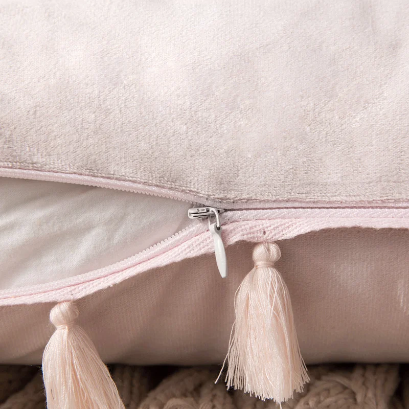 Wholesale Tassels Fringe Lumbar Throw Velvet Pillowcase Pillow Cushion Covers Cases 18 X 18 Inch Zipper Design