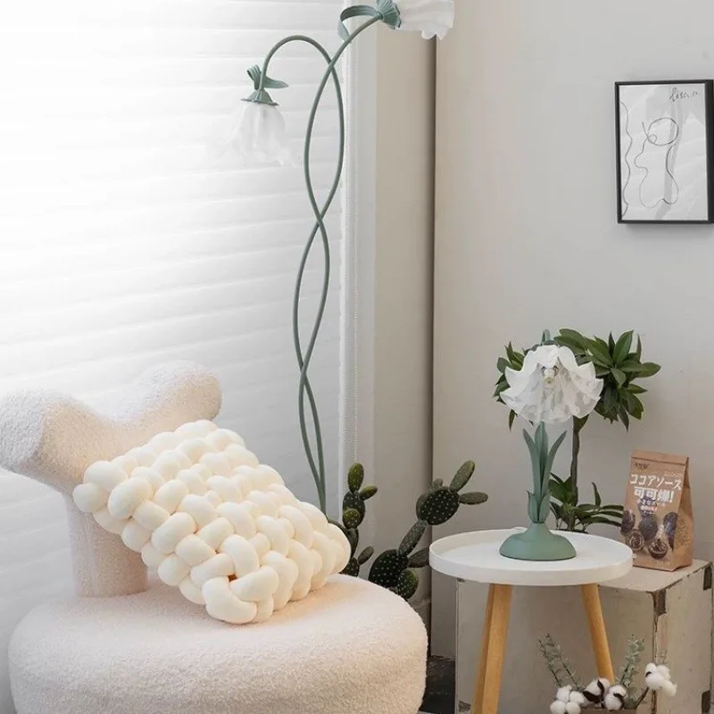 Three-Color Dimming LED Garden Flower Classic Floor Lamp Cream Wind Living Room Bedroom Sofa Table Decoration Net Red