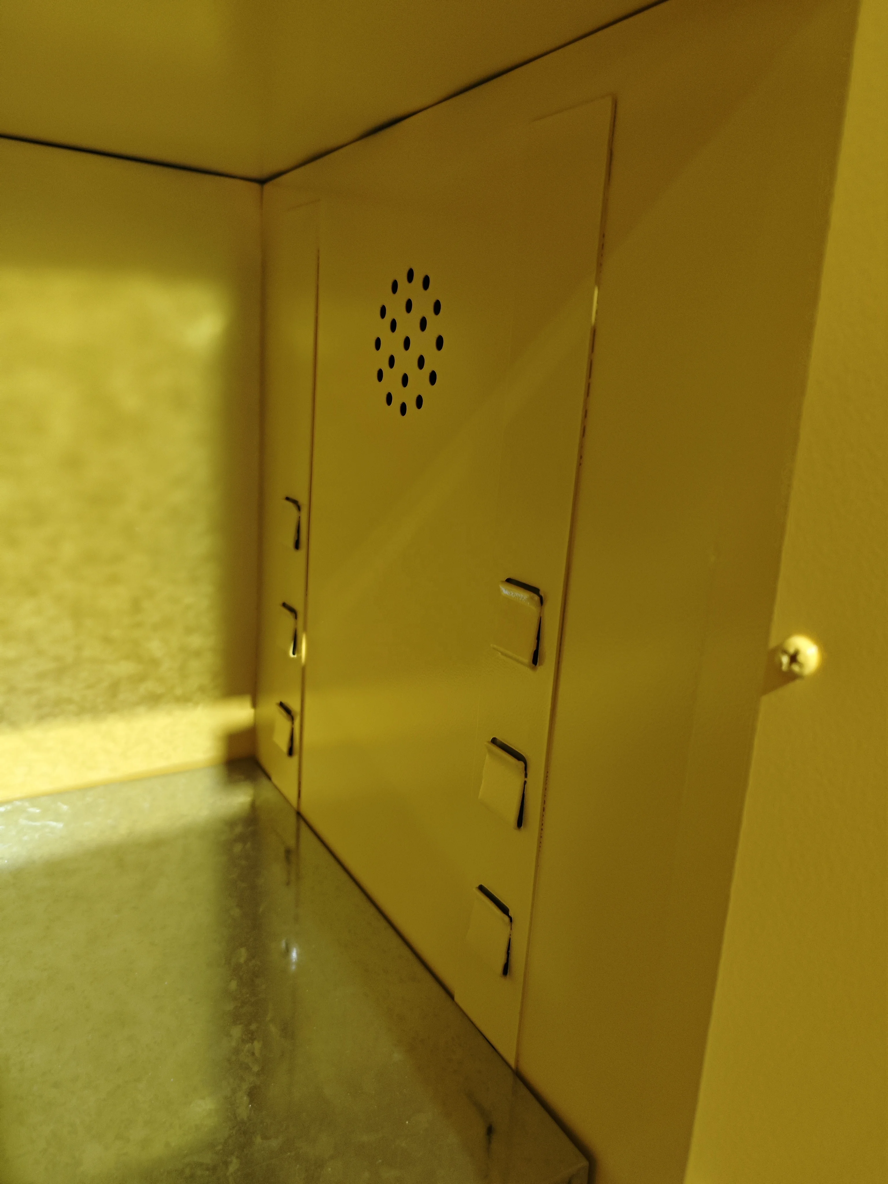 Safety Cabinet Dangerous Chemical Storage Cabinet Industrial Safety Cabinet 12 Gallons of Flammable Fire-proof Box