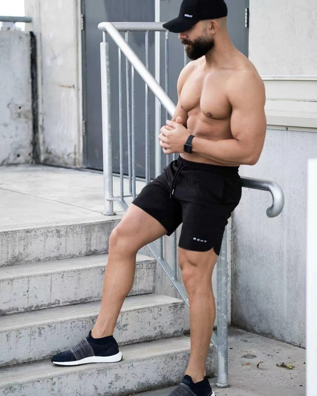 Men 7' Inch Spandex Workout Shorts  wholesale Quick Dry Mesh Fitness Men short pants  Cargo Gym Shorts With Pockets