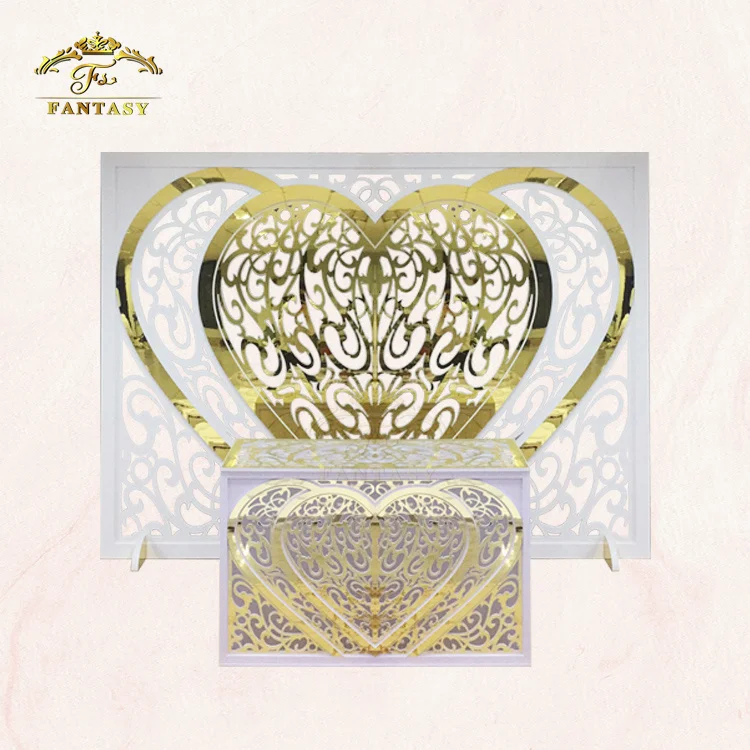 Wholesale Fashion Design Wedding Furniture Golden Heart Shape Event Backdrop For Wedding Decoration