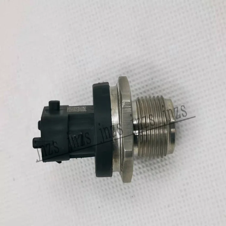 Original Fuel injector pressure sensor 0281006364 pressure sensor