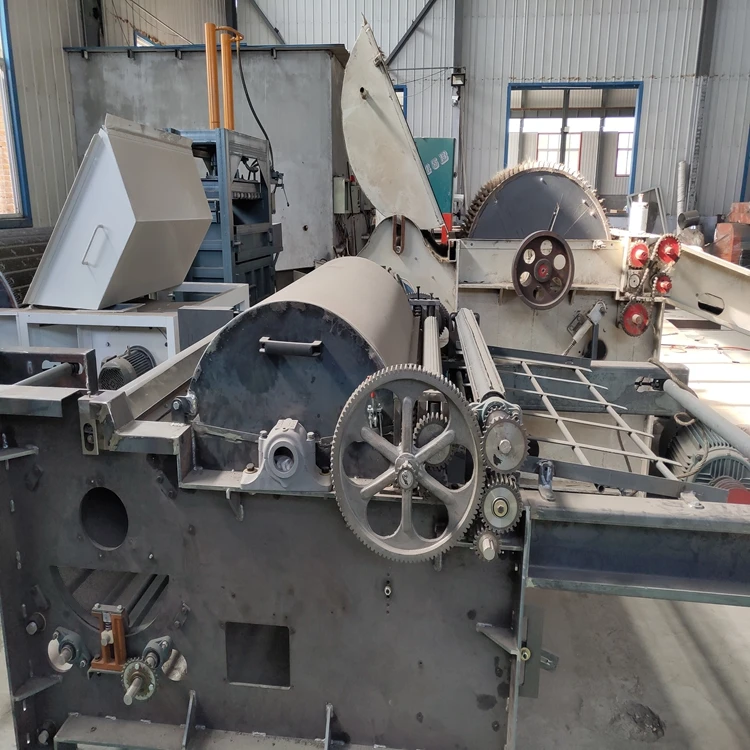 Машина для переработки текстильных отходов для линии производства переработки отходов ткани