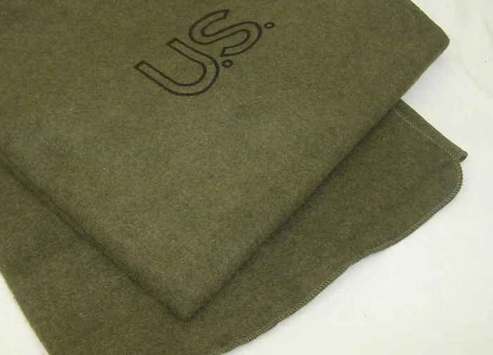 factory cheap price 100% made in china acrylic or wool material heavy cheap olive green outdoor blankets