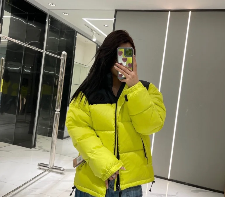The New Plus Snow mountain north down face jacket for men and women outdoor mountaineering windproof high street Puffer Jacket