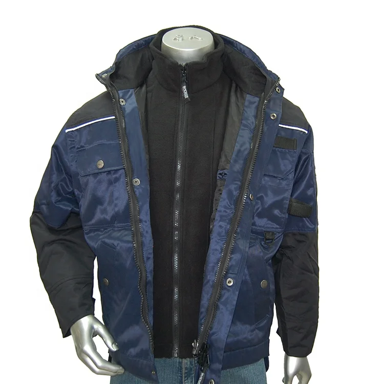 Светоотражающие спецодежды светятся в темной куртке