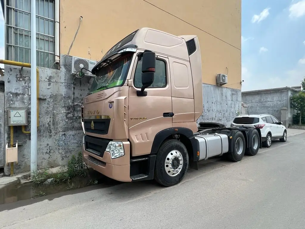 Lowest Price China SINOTRUK HOWO 371 A7 Heavy Diesel Prime Mover 6x4 Trailer Head Tractor Truck
