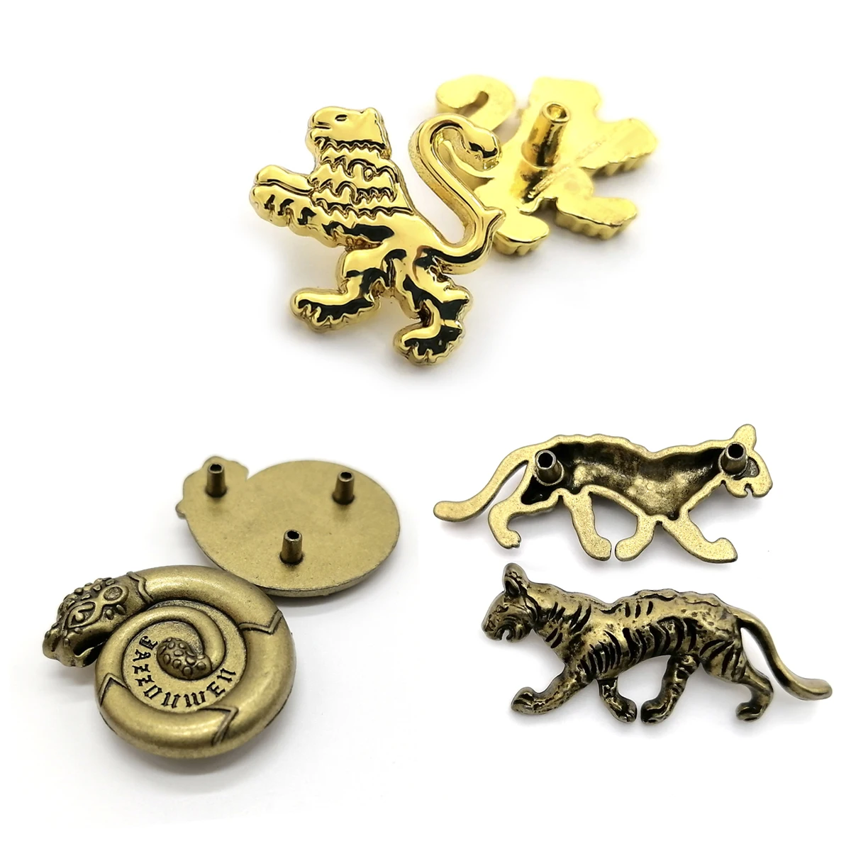 14 Years Factory OEM Metal Label Clothing handbag Logo  Plate Car Foot Cover Metal Badge Logo Metal Label Pin Badge