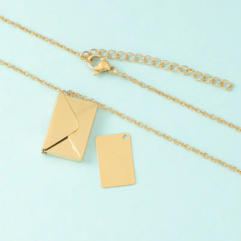 Hot Sale Engraved Personalized Custom 3D necklace Stainless Steel Hidden photo Card Necklace for Women