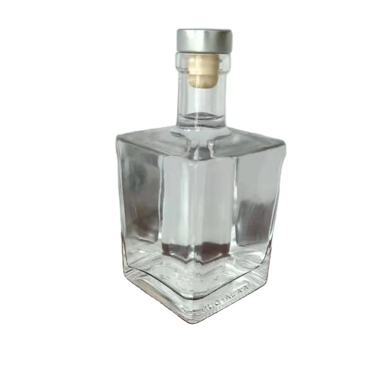 500ml square glass liquor bottle with cap hot sale glass bottle wholesaler