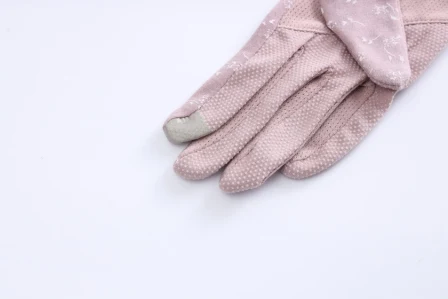 
Wholesale Summer UV ice silk Breathability and sweat absorption touchscreen outdoor riding ladies gloves 