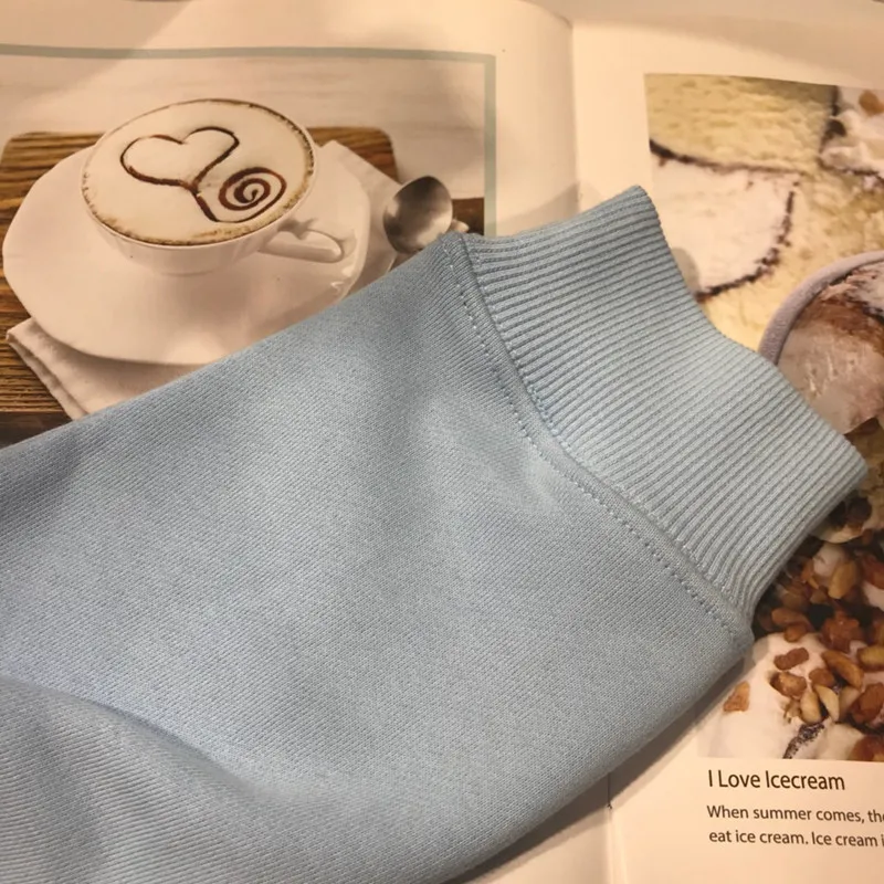 
Low MOQ for OEM ODM Chenille Bear Patch Unisex Chenille Patch Custom Chenille Hoodie 