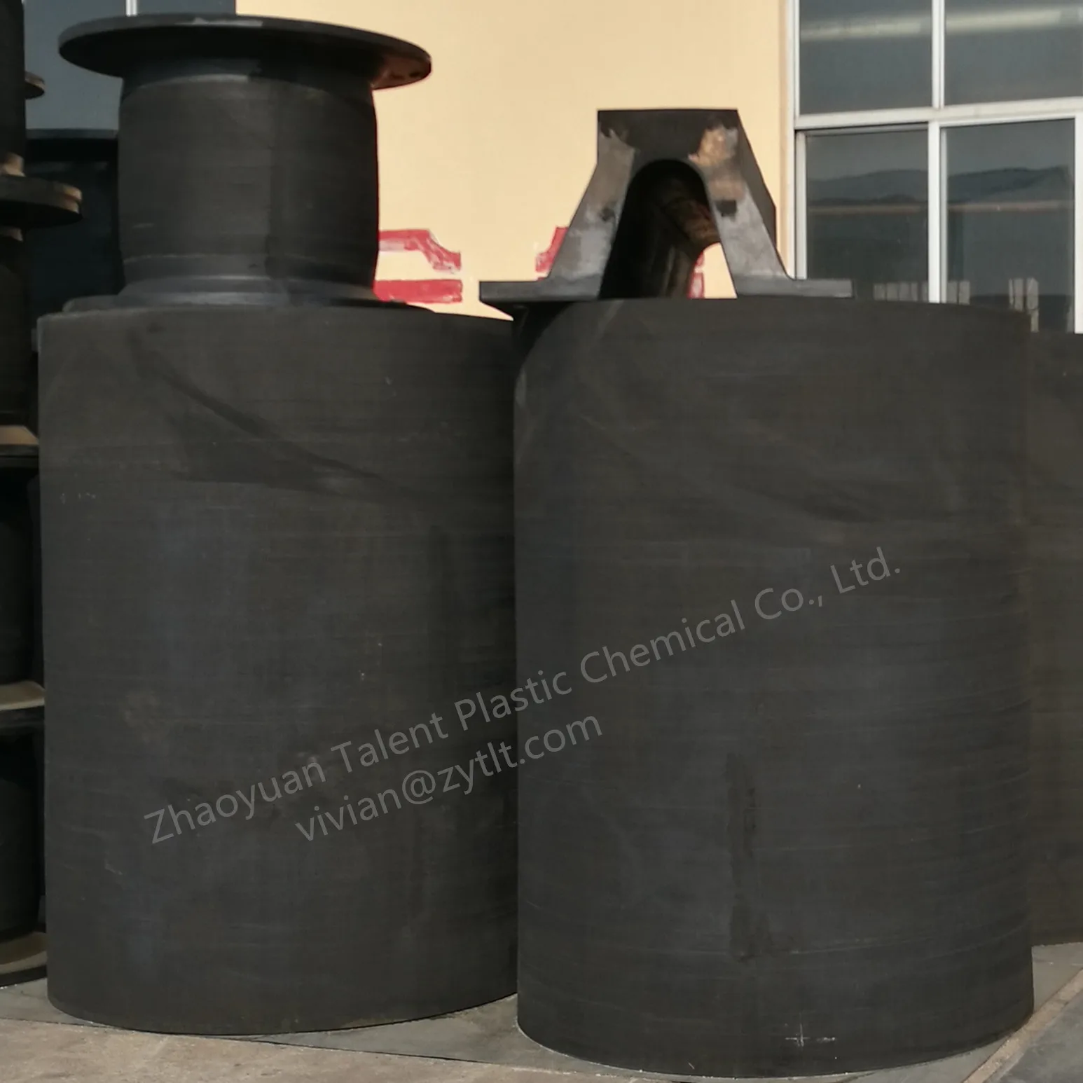 natural rubber/EPDM cylindrical marine boat fender in different size