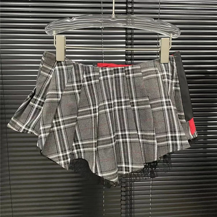 2024 Summer New Patchwork Plaid Irregular Pleated Mini Skirt For Women Zipper Pockets Lace Design Skirts
