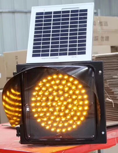 Solar Powered LED Traffic Sign Flashing Red Green and Yellow Light Traffic Warning Product traffic sign