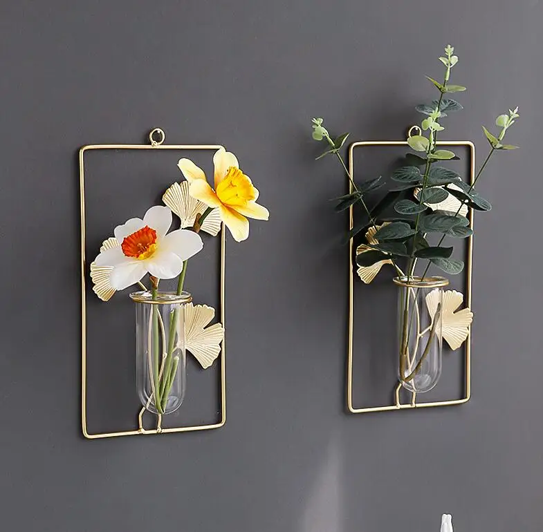 Nordic Wall Vase,Gold Geometric Vase Hanging Hydroponic Planter,Wall-Mounted Metal Glass Tube Bud Vase Decorative