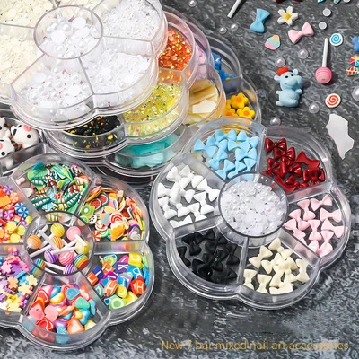 ND1170 Nail Art Design 7 Grid Boxed Bow Bear Cartoon Animal Pearl Rhinestone Polymer Clay Slices Jewelry For Nail Art Decoration