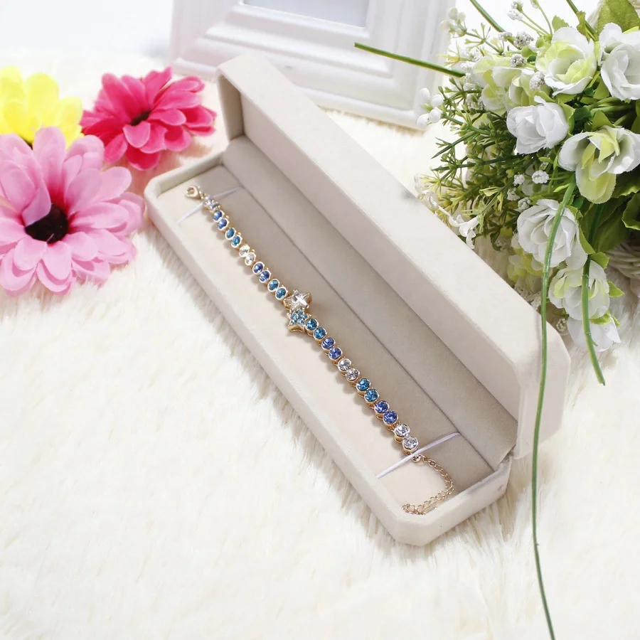 Plastic Classic Red Jewellery Gift Box Bracelet Hand Chain Storage Box Velvet Necklace Long Chain Small Box