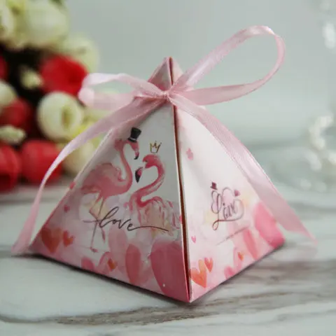 Factory Customize Wholesale from Stock Triangle Exquisite Cute Baby Wedding Candy chocolate Small Gift Paper Box With Ribbon Bow