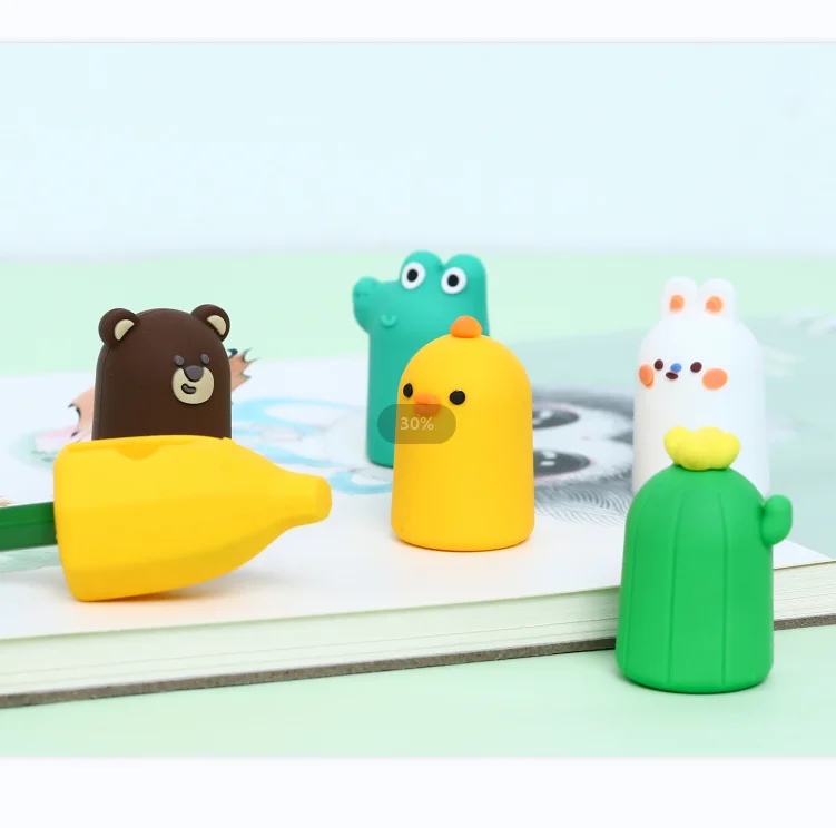 Lovely PVC Soft Glue Cute Crocodile Animal Mold Kids Creative Manual Pencil Sharpener