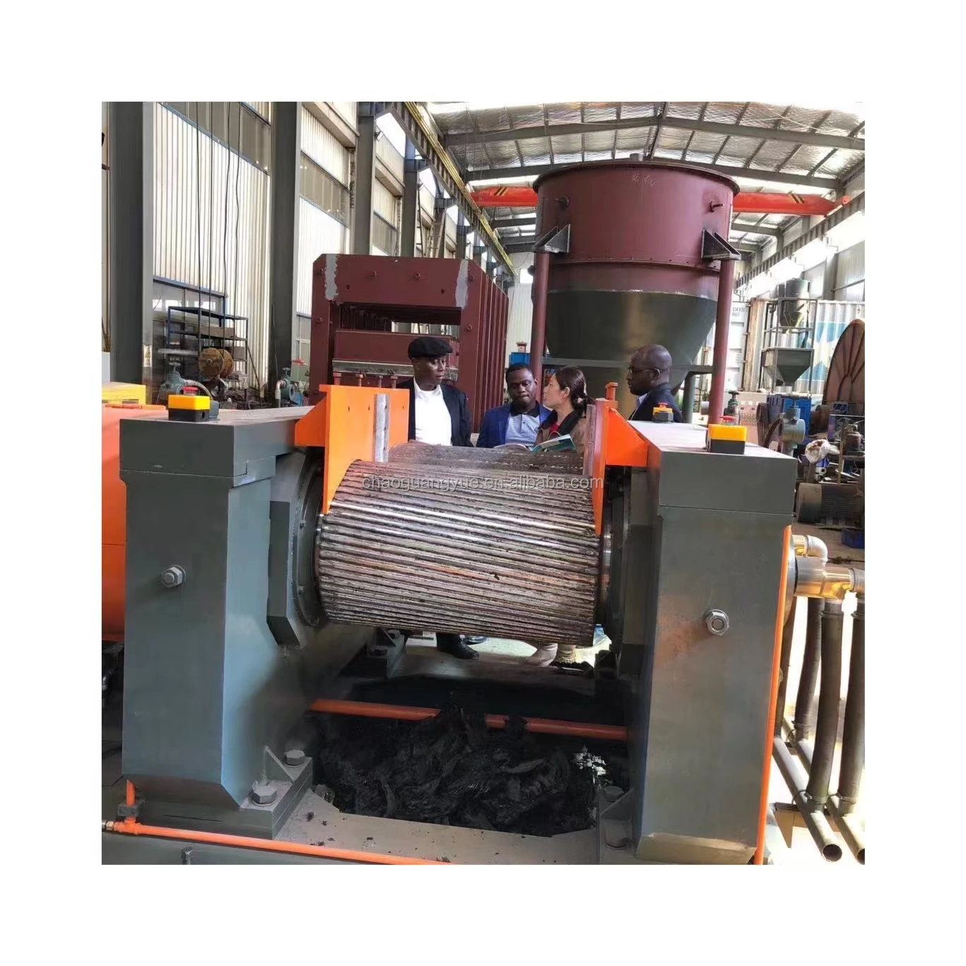 Waste Rubber Crushing Equipment Crumb rubber crushing machine waste tire rubber cracker machine
