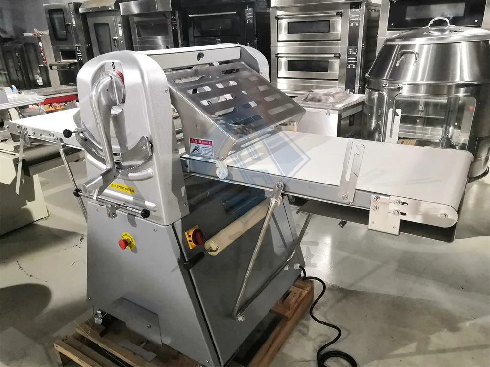 New Pastry Dough Sheeter For Bakery Croissant