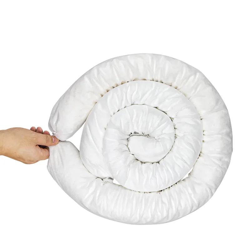 Industrial Products Low Price Meltblown PP Nonwoven Cover Oil Spill Absorbent Boom